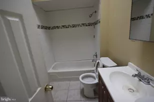 4939 Gransback St, Philadelphia, PA 19120 - Photo 8