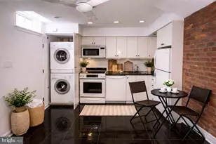 1104 Lombard St, Philadelphia, PA 19147 - Photo 6