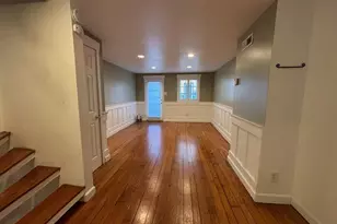 912 Waverly St, Philadelphia, PA 19147 - Photo 2