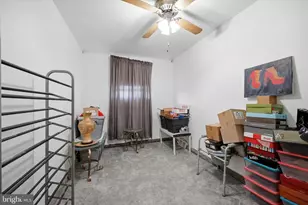 8660 Forrest Ave, Philadelphia, PA 19150 - Photo 14