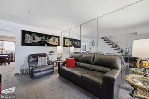 8660 Forrest Ave, Philadelphia, PA 19150 - Photo 4