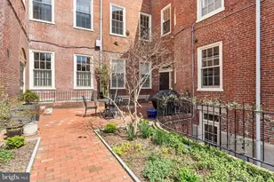 918 Spruce St, Philadelphia, PA 19107 - Photo 16
