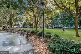 918 Spruce St, Philadelphia, PA 19107 - Photo 8