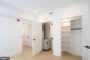 1139 N 3rd St, Philadelphia, PA 19123 - Photo 18