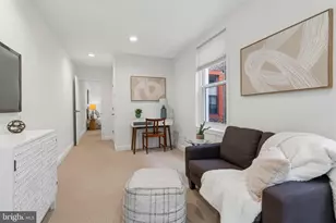 736 S 6th St, Philadelphia, PA 19147 - Photo 16