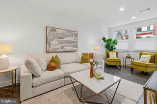 736 S 6th St, Philadelphia, PA 19147 - Photo 1