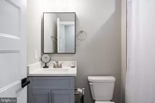 2242 N Reese St, Philadelphia, PA 19133 - Photo 16