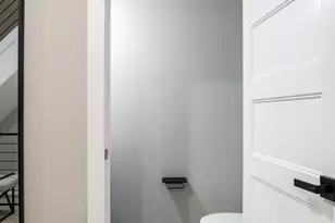 2242 N Reese St, Philadelphia, PA 19133 - Photo 10