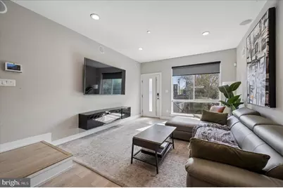 2242 N Reese Street, Philadelphia, PA 19133 - Photo 4