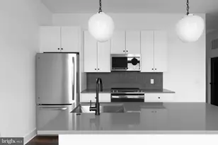 2940 W Thompson St, Philadelphia, PA 19121 - Photo 6