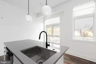 2940 W Thompson St, Philadelphia, PA 19121 - Photo 8