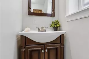 402 Lyceum Ave, Philadelphia, PA 19128 - Photo 12