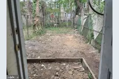 883 N Farson Street, Philadelphia, PA 19139 - Photo 8