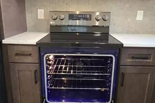 1839 S Taylor Street S, Philadelphia, PA 19145 - Photo 12