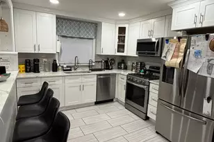 805 Griffith St, Philadelphia, PA 19111 - Photo 6