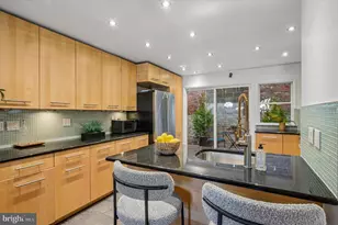 721 S 3rd St, Philadelphia, PA 19147 - Photo 10