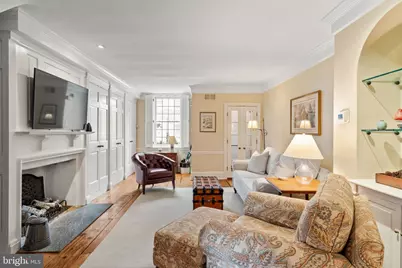 228 Spruce Street, Philadelphia, PA 19106 - Photo 4