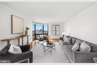 2018 Walnut Street #21L, Philadelphia, PA 19103 - Photo 10