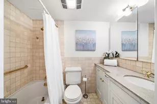 2018 Walnut St, Philadelphia, PA 19103 - Photo 30