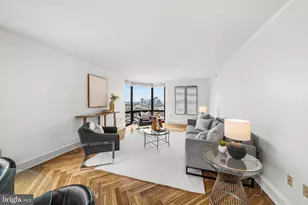 2018 Walnut St, Philadelphia, PA 19103 - Photo 12