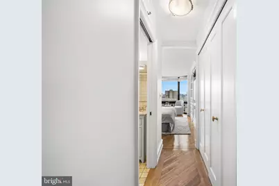 2018 Walnut Street #21L, Philadelphia, PA 19103 - Photo 26