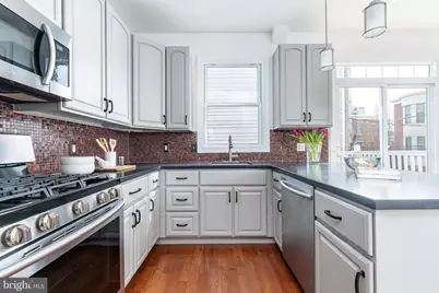 931 S 18th Street, Philadelphia, PA 19146 - Photo 12