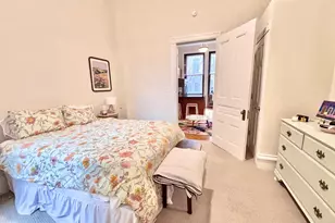 2126 Spruce St, Philadelphia, PA 19103 - Photo 4