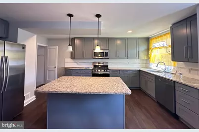 7273 Bradford Street, Philadelphia, PA 19149 - Photo 4