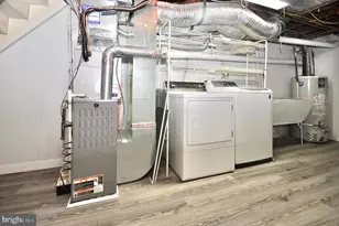 4243 Elsinore St, Philadelphia, PA 19124 - Photo 32