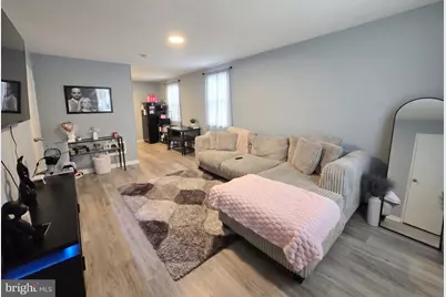 6036 Lawndale Avenue, Philadelphia, PA 19111 - Photo 16