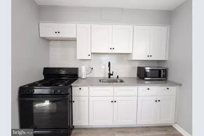 6036 Lawndale Avenue, Philadelphia, PA 19111 - Photo 10