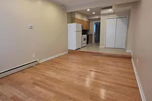 1153 S 11th St, Philadelphia, PA 19147 - Photo 2