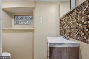 1145 S 60th St, Philadelphia, PA 19143 - Photo 28