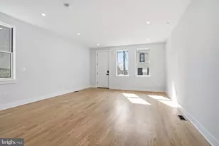 222 Hermitage St, Philadelphia, PA 19127 - Photo 4