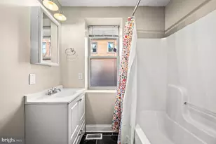 980 N Lawrence St, Philadelphia, PA 19123 - Photo 8