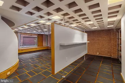 307 S Chadwick Street, Philadelphia, PA 19103 - Photo 10