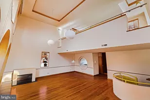 307 S Chadwick St, Philadelphia, PA 19103 - Photo 32