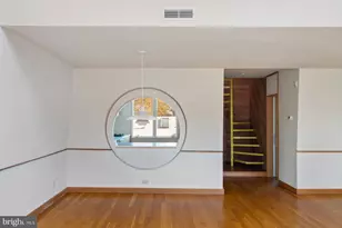 307 S Chadwick St, Philadelphia, PA 19103 - Photo 32