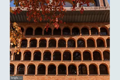 307 S Chadwick Street, Philadelphia, PA 19103 - Photo 4