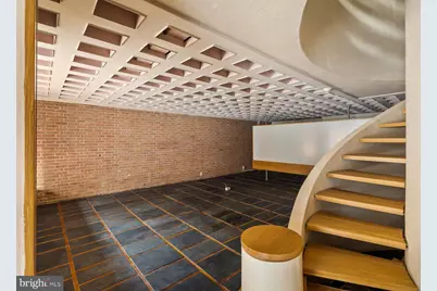 307 S Chadwick Street, Philadelphia, PA 19103 - Photo 8