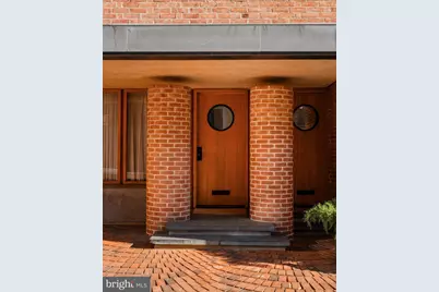 307 S Chadwick Street, Philadelphia, PA 19103 - Photo 6