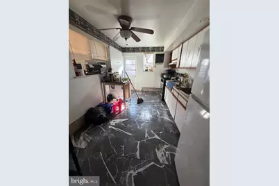 2441 S Hutchinson Street, Philadelphia, PA 19148 - Photo 4