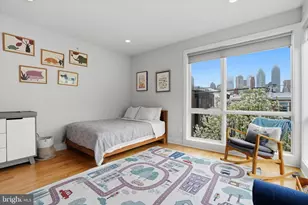 1628 Fitzwater St, Philadelphia, PA 19146 - Photo 26