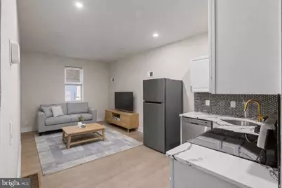 521 W Westmoreland Street, Philadelphia, PA 19140 - Photo 1