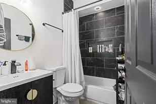 521 W Westmoreland St, Philadelphia, PA 19140 - Photo 18