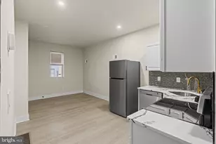 521 W Westmoreland St, Philadelphia, PA 19140 - Photo 2