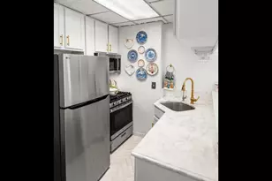 2122 Spruce St, Philadelphia, PA 19103 - Photo 28