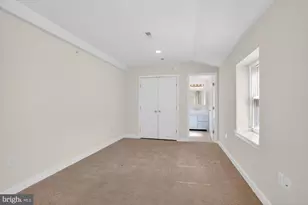 541 N Orianna St, Philadelphia, PA 19123 - Photo 4