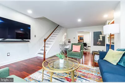 2528 Carpenter Street, Philadelphia, PA 19146 - Photo 2