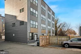 443 Shurs Ln, Philadelphia, PA 19128 - Photo 2